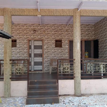 מלון New Alpha House מת'ראן מראה חיצוני תמונה