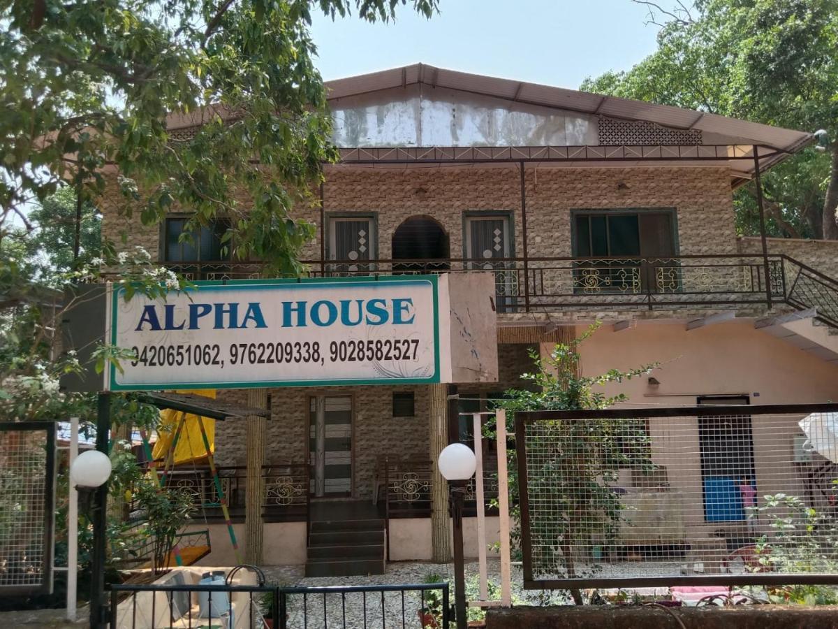 מלון New Alpha House מת'ראן מראה חיצוני תמונה